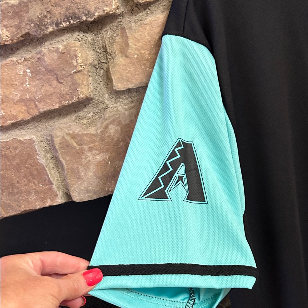 Black and Teal Arizona Diamondbacks Jersey - Picture 7 of 7